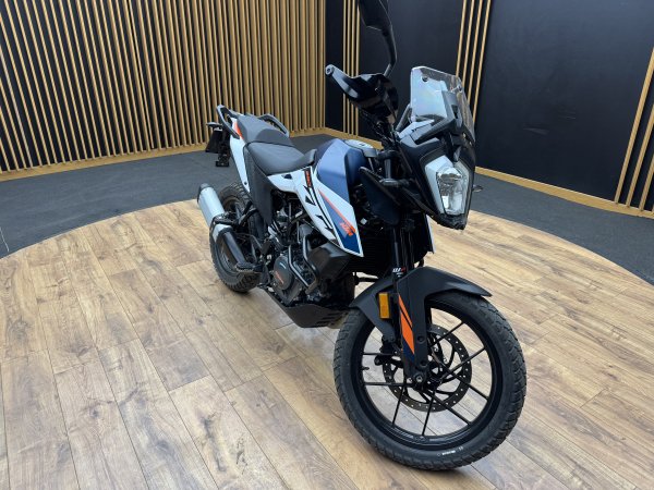 2. EL KTM 250 ADVENTURE - 2023 / 3190 KM