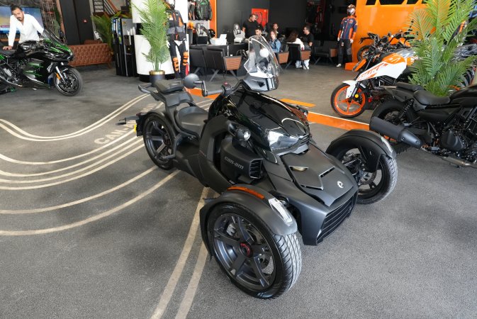 2. EL CAN-AM RYKER 600CC -2021 / 17.400 KM