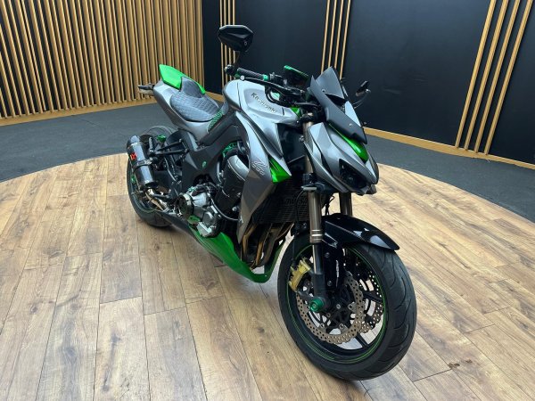 2. EL KAWASAKİ Z1000 27.500 / 2014